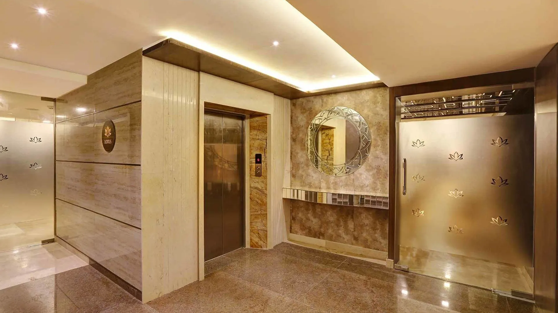 Roopa Elite Hotel Mysore