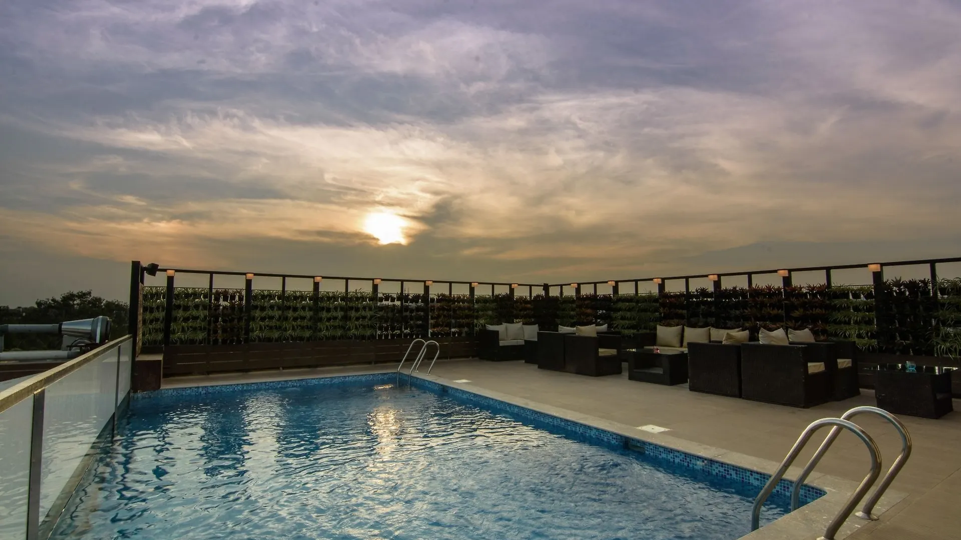 ****  Roopa Elite Hotel Mysore India