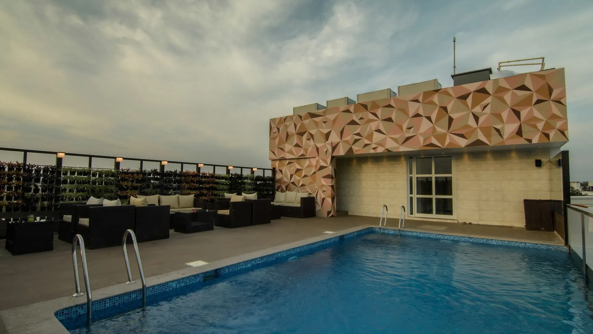 Roopa Elite Hotel Mysore 4*,  India